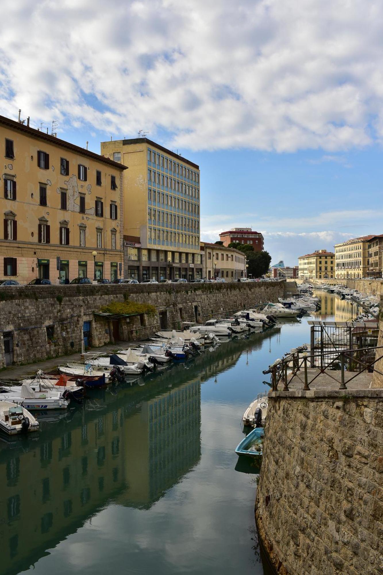 L'Erika In Citta Hotel Livorno Exterior photo